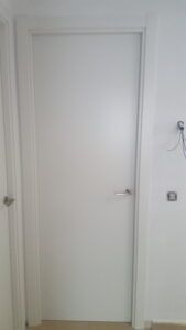 puerta lacada3